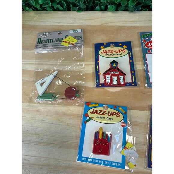 Bundle of New Jazz Ups Teacher School Button Covers 80s Nurse Crafts - Picture 4 of 7